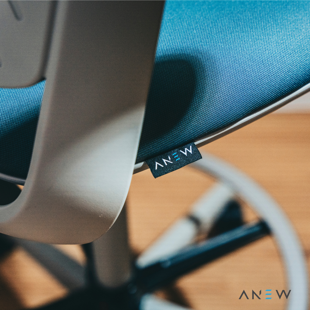 ANEW Flow Drafting Chair